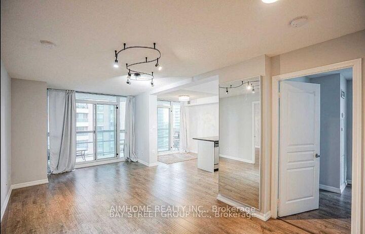 Property Photo: 509 Beecroft Road 1202 ON M2N 0A3