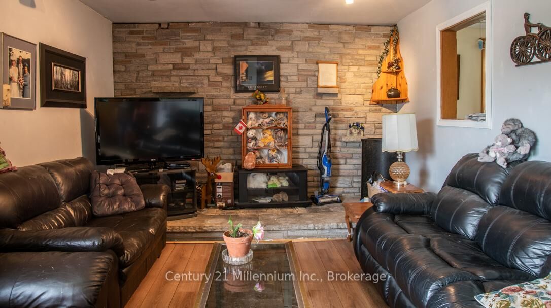 Property Photo:  504354 Grey Road 12 Road  ON N0C 1H0 