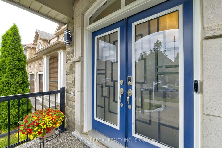 Photo de la propriété:  32 Wasaga Road  ON L6X 3B1 