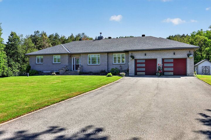 Property Photo: 30 Kimberly Avenue ON K0G 1J0