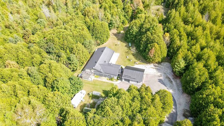 2709 Wainman Line — photo 1