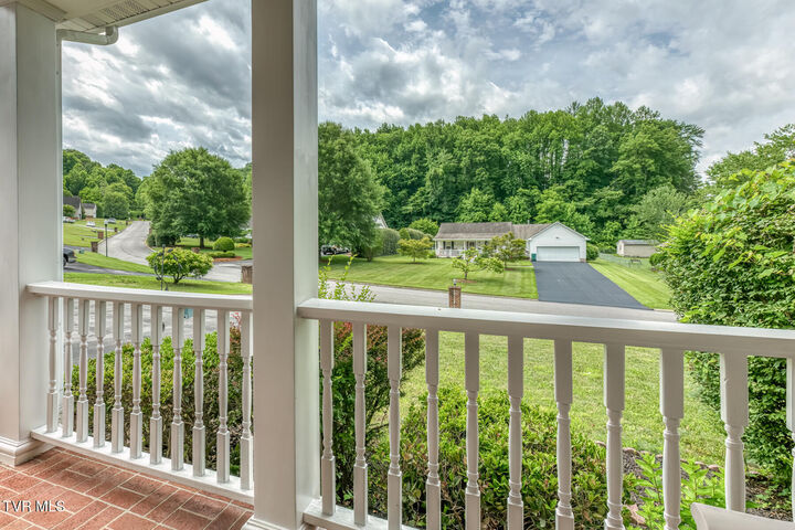 Property Photo: 1012 Quail Run TN 37650