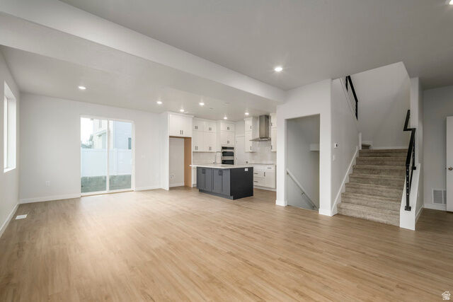 Property Photo: 227 W Waterstone Cir 6 UT 84107