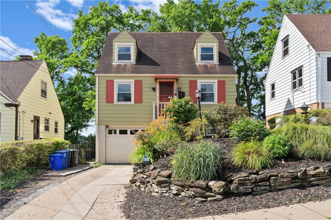 Property Photo:  708 Crysler Street  PA 15226 