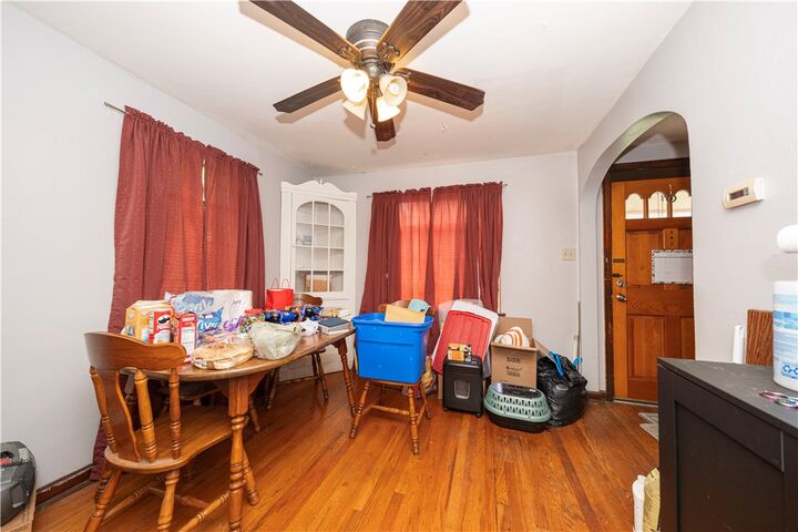 Property Photo: 44 Forest Grove Rd PA 15108