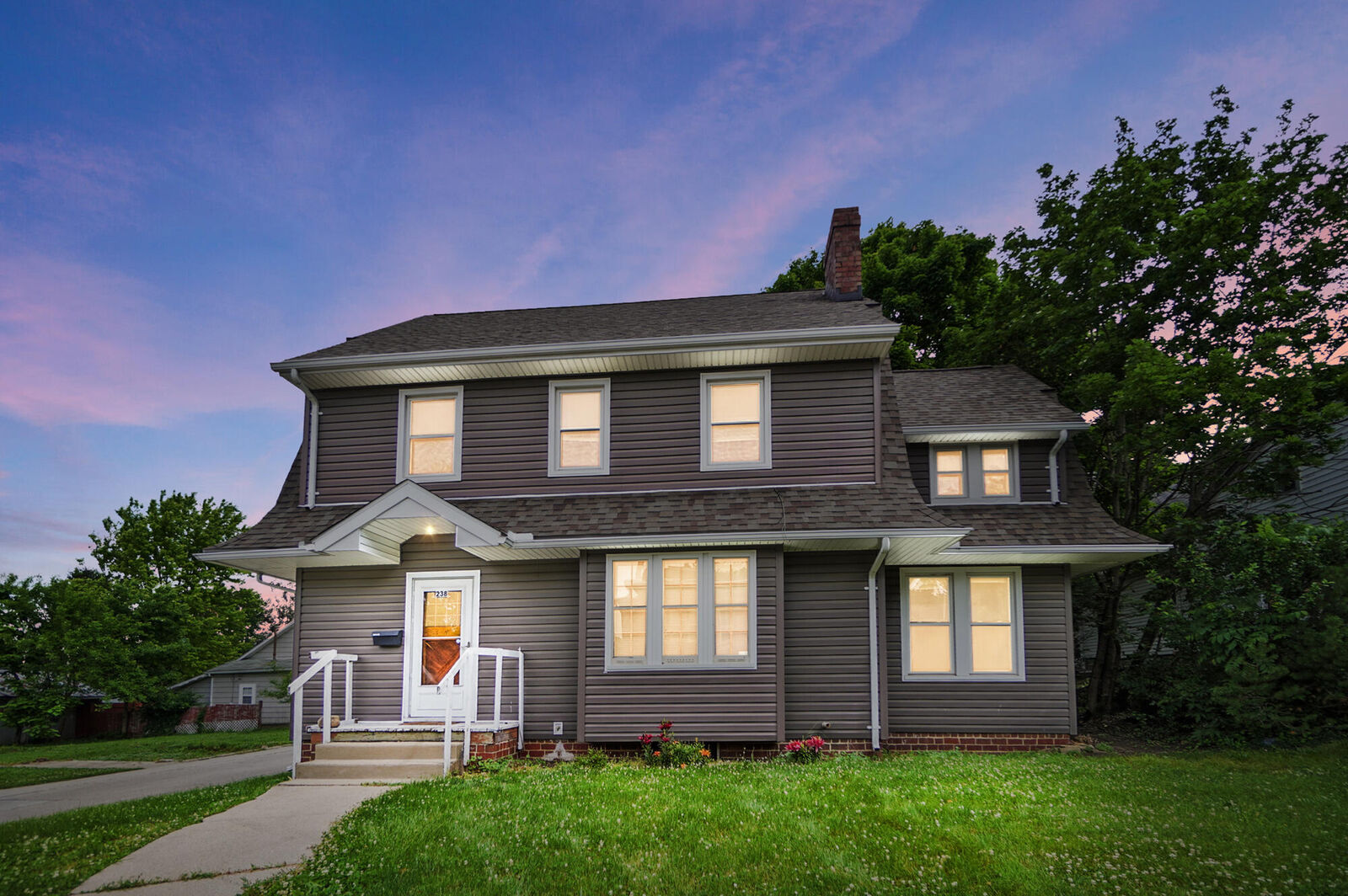 Property Photo:  238 W Court Street  OH 43078 