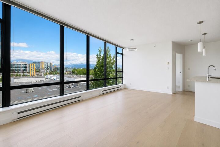 Property Photo: 7362 Elmbridge Way 703 BC V6X 0A5