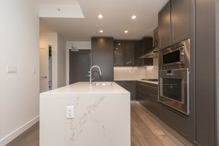 Property Photo: 5733 Alberta Street 305 BC V5Y 0M3