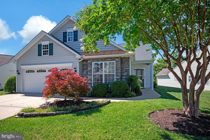 Property Photo: 6606 Twin Cedars Court VA 22407