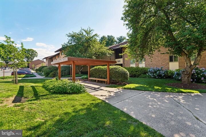 Property Photo:  18804 Walkers Choice Road 2  MD 20886 