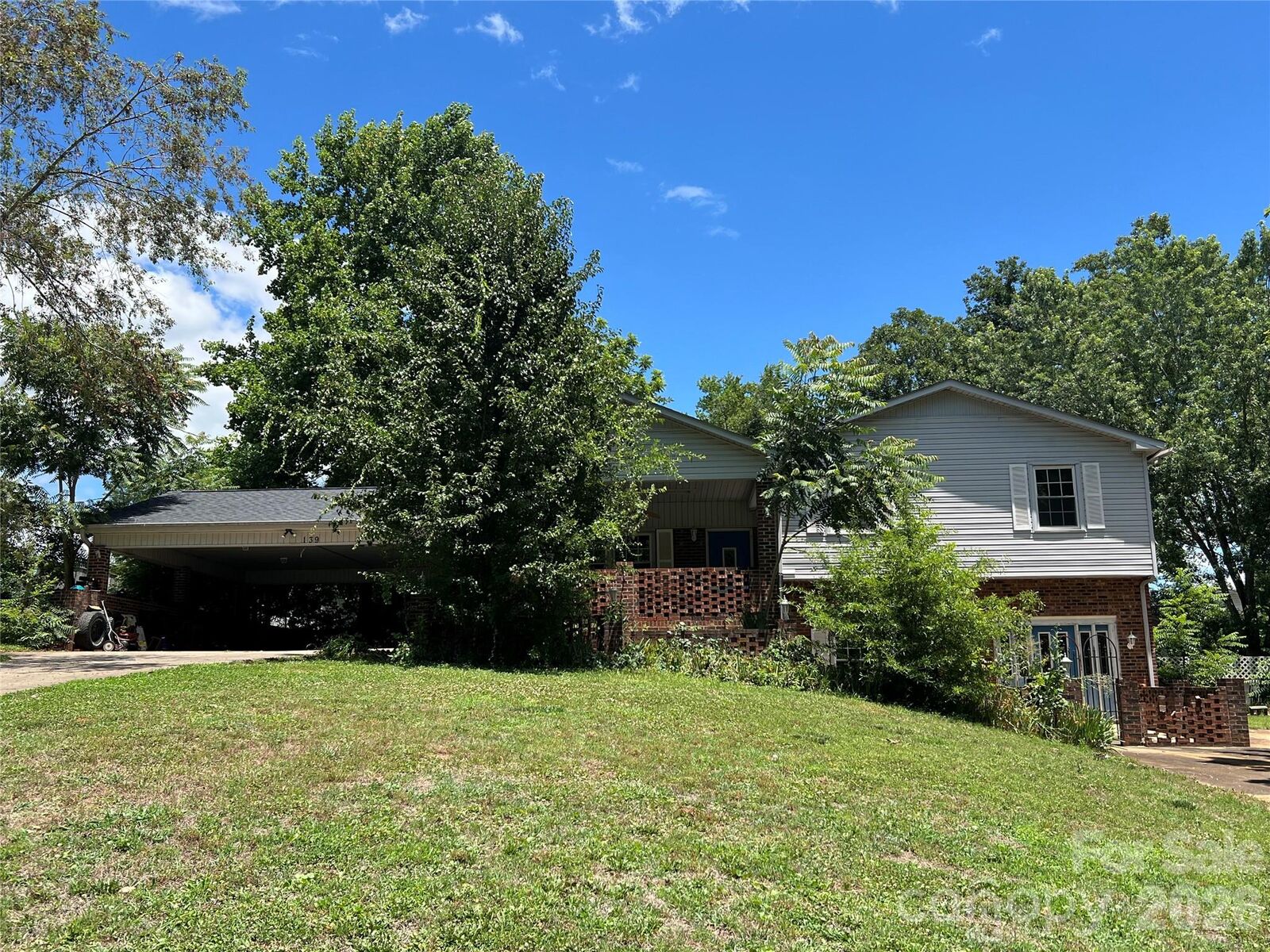 Property Photo: 139 Vista Drive NC 28043