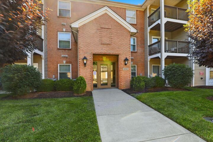 Property Photo:  4341 Regency Ridge Court  OH 45248 