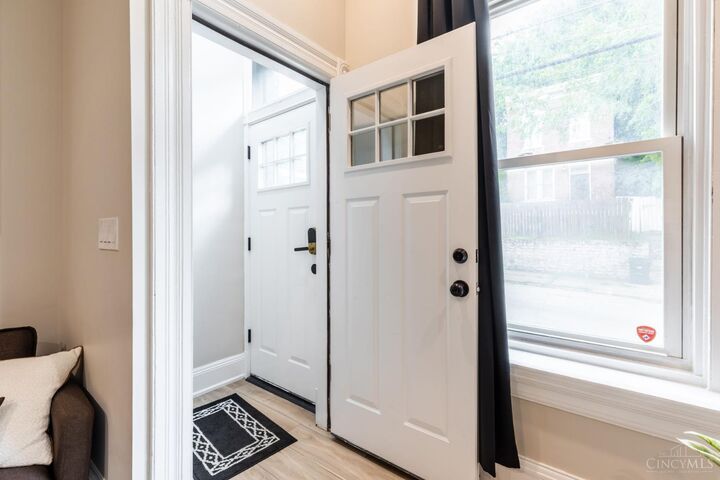 Property Photo:  2237 Loth Street  OH 45219 