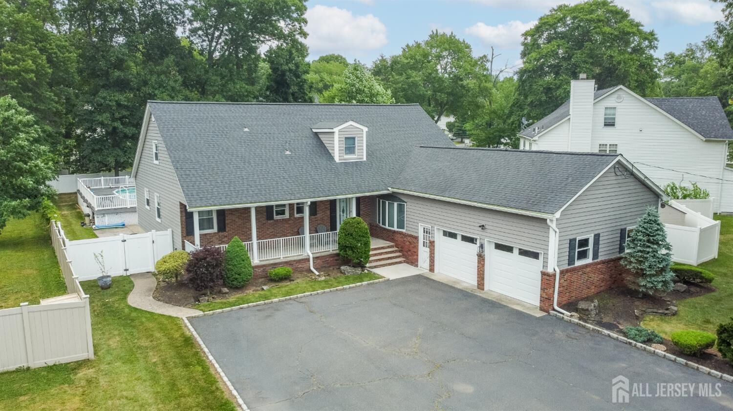 Property Photo:  3817 Park Avenue  NJ 08820 