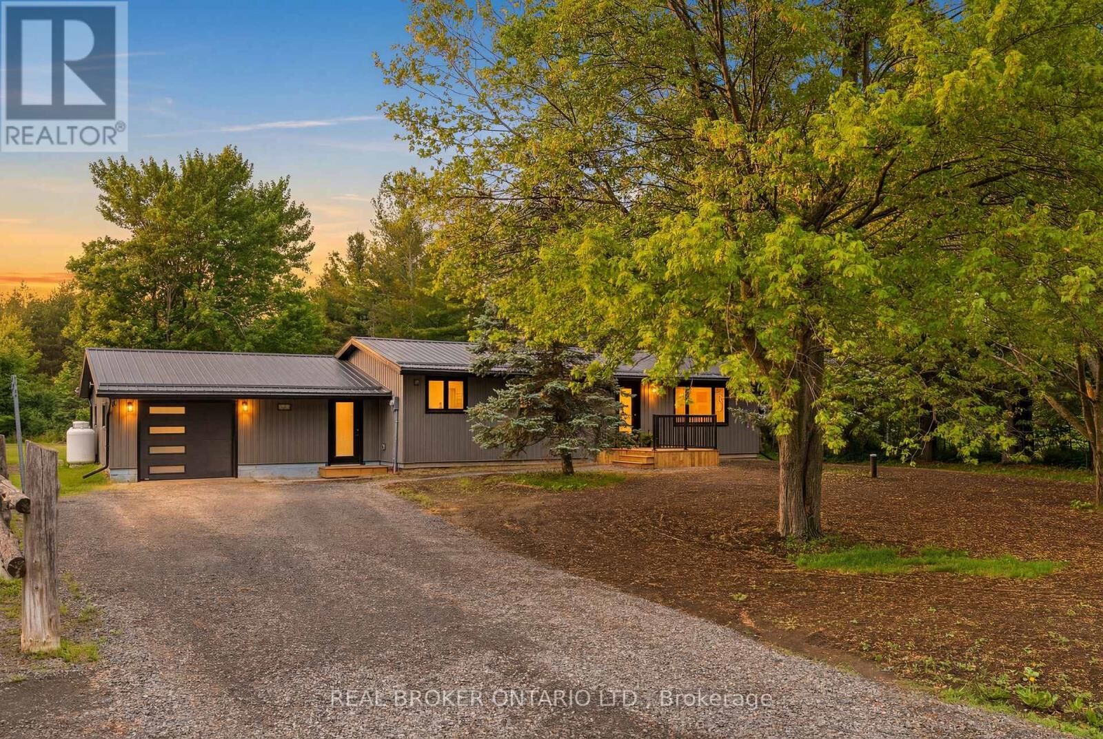 Property Photo:  2627 Donnelly Drive  ON K0G 1J0 