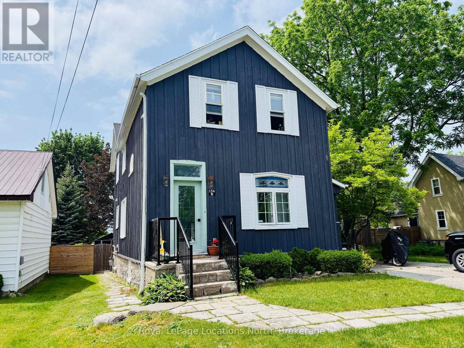 Property Photo:  154 Hickory Street Unit B  ON L9Y 3E8 