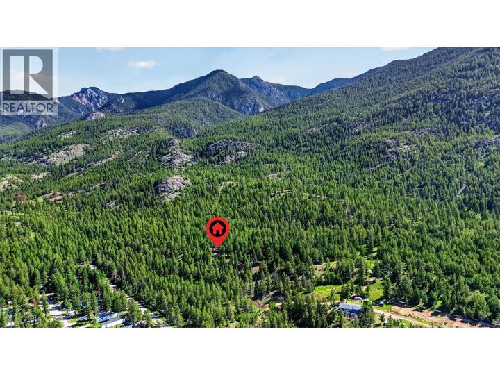 Property Photo: 8566 Eacrett Road BC V0A 1K2