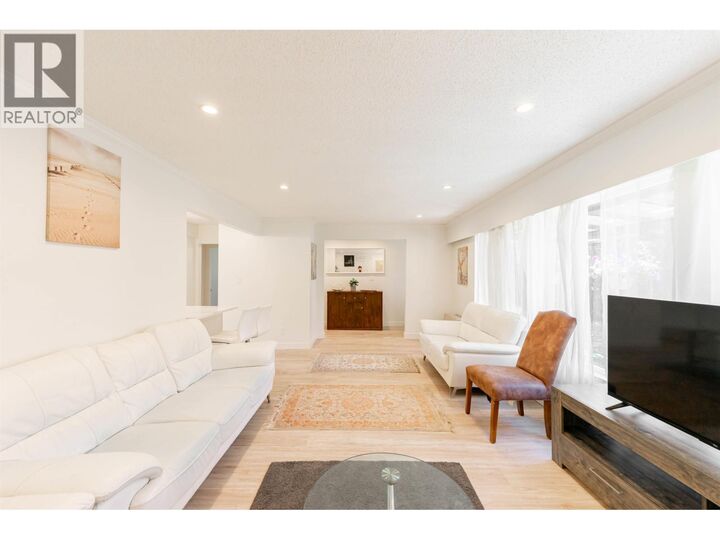 Property Photo:  5114 Westminster Avenue  BC V4K 2J2 