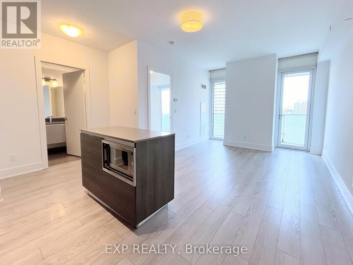 Property Photo:  200 Bloor Street West 1208  ON M5S 1T8 