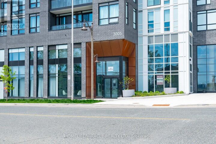 Property Photo:  3005 Pine Glen Road 220  ON L6M 4C1 