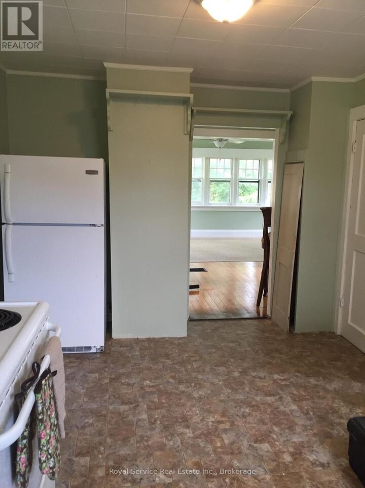 Property Photo: 5418 Lakeshore Drive ON K0K 2H0