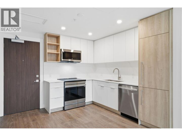 Property Photo: 460 Nicola Street 805 BC V2C 0N2