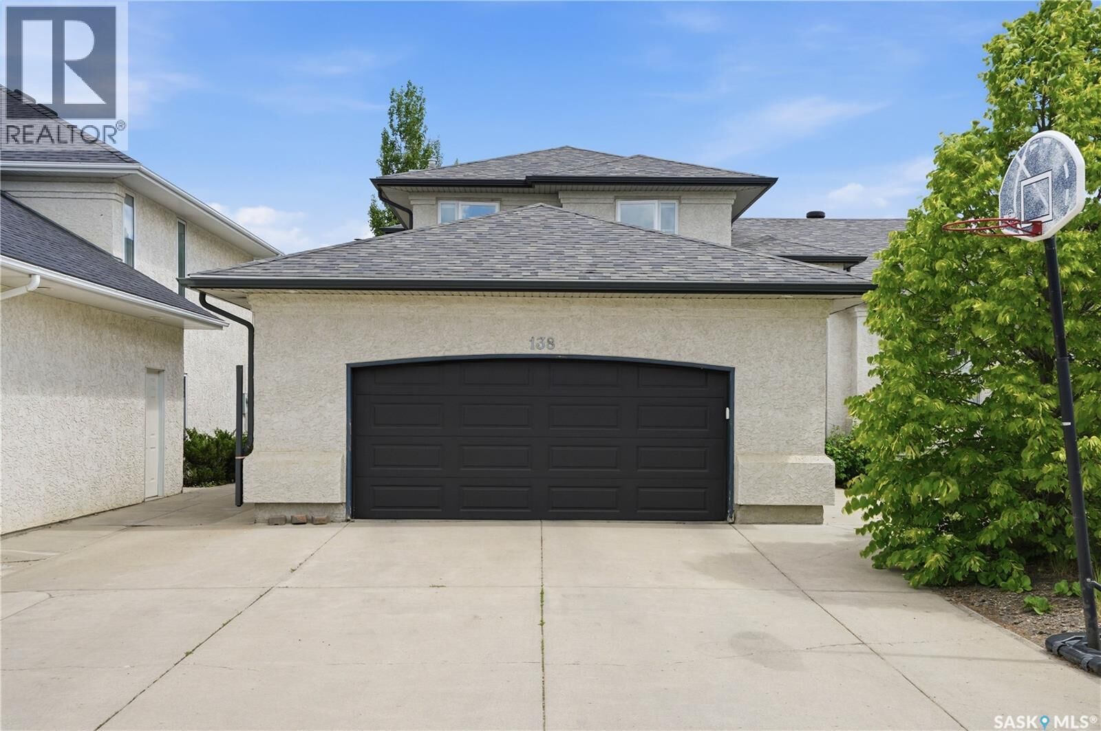 Property Photo: 138 McFarland Place SK S7N 4M2