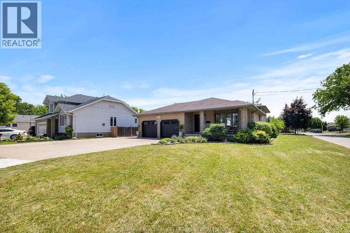 Property Photo:  4525 Grand Marais Road East  ON N8W 1X5 