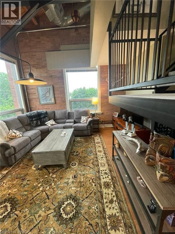 Property Photo:  26 Ontario Street 327  ON N1E 7K1 