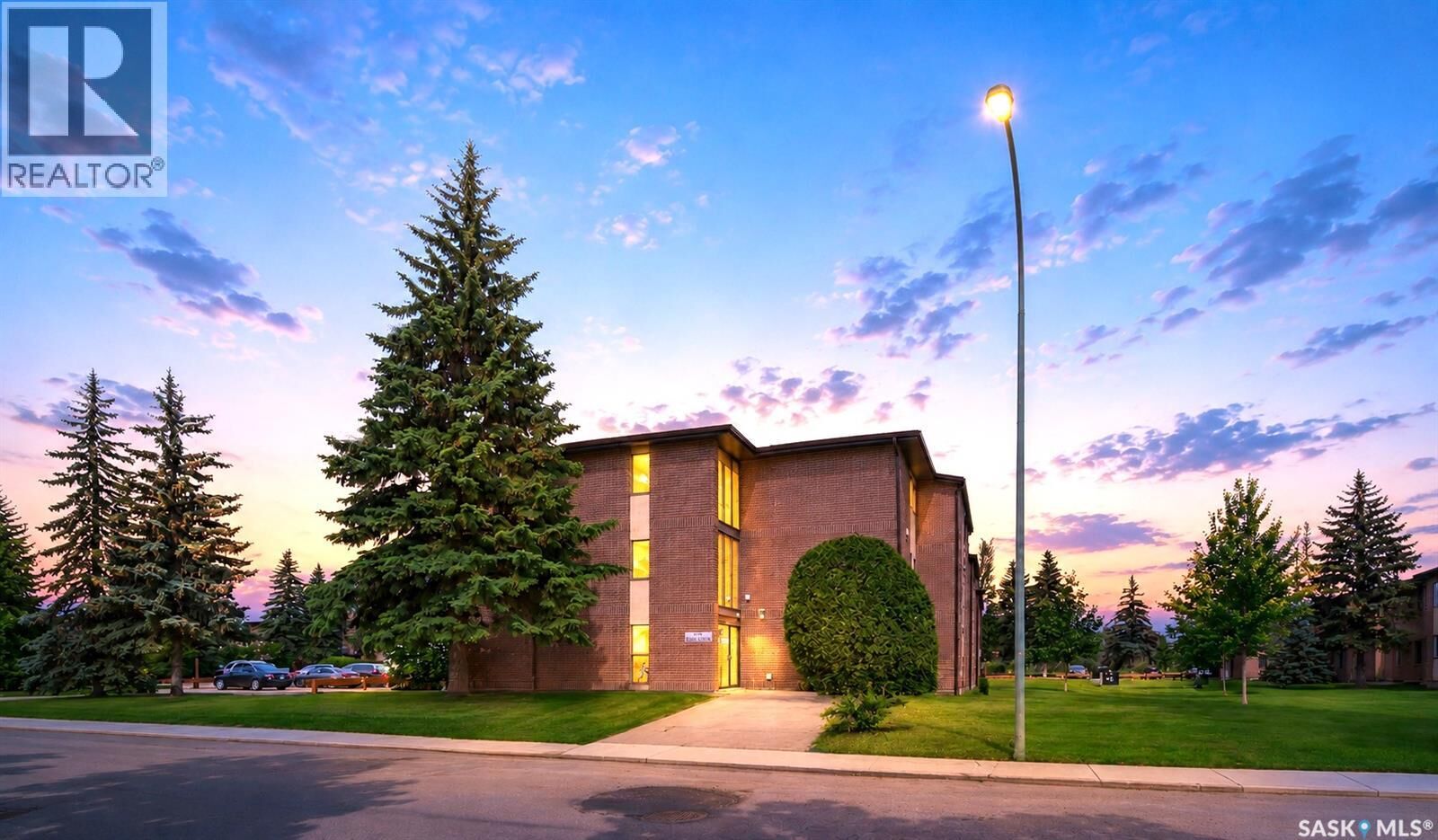 Property Photo: 309 315 Tait Crescent SK S7H 5L6