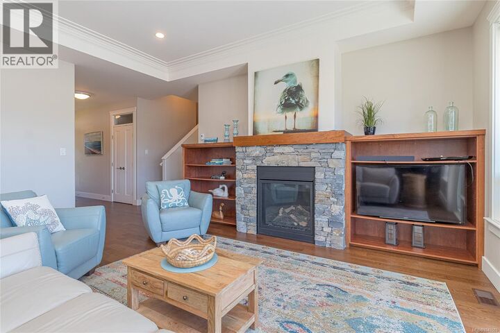Property Photo: 497 Ridgefield Drive BC V9P 0E2