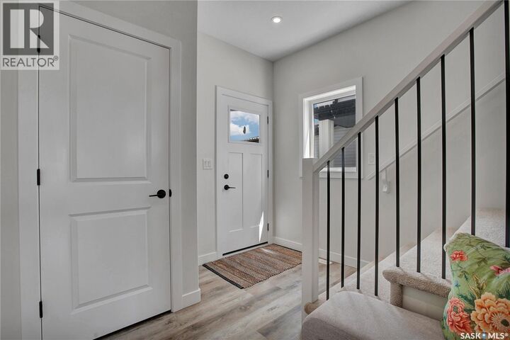 Property Photo:  1312 Parr Hill Drive  SK S0K 2T1 