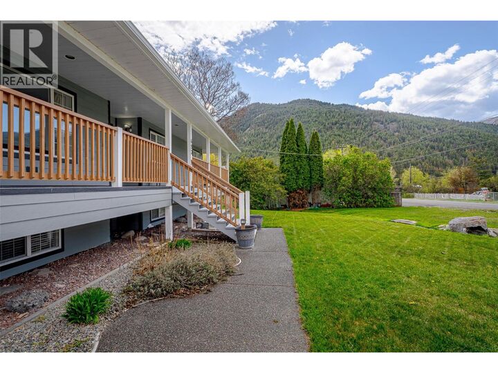 Property Photo: 493 Marshall Road BC V1K 1N5