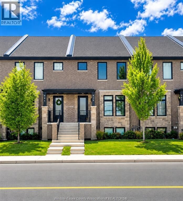 Property Photo:  955 Walker Road  ON N8Y 2N6 