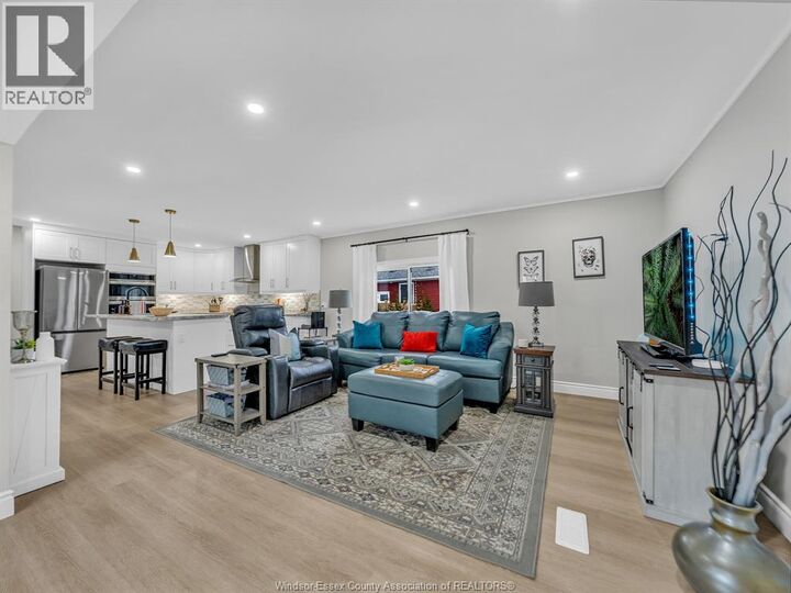 Property Photo: 25 Parkside ON N0R 1J0