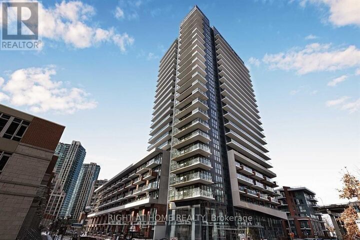 Property Photo: 38 Iannuzzi Street 1213 ON M5V 0S2