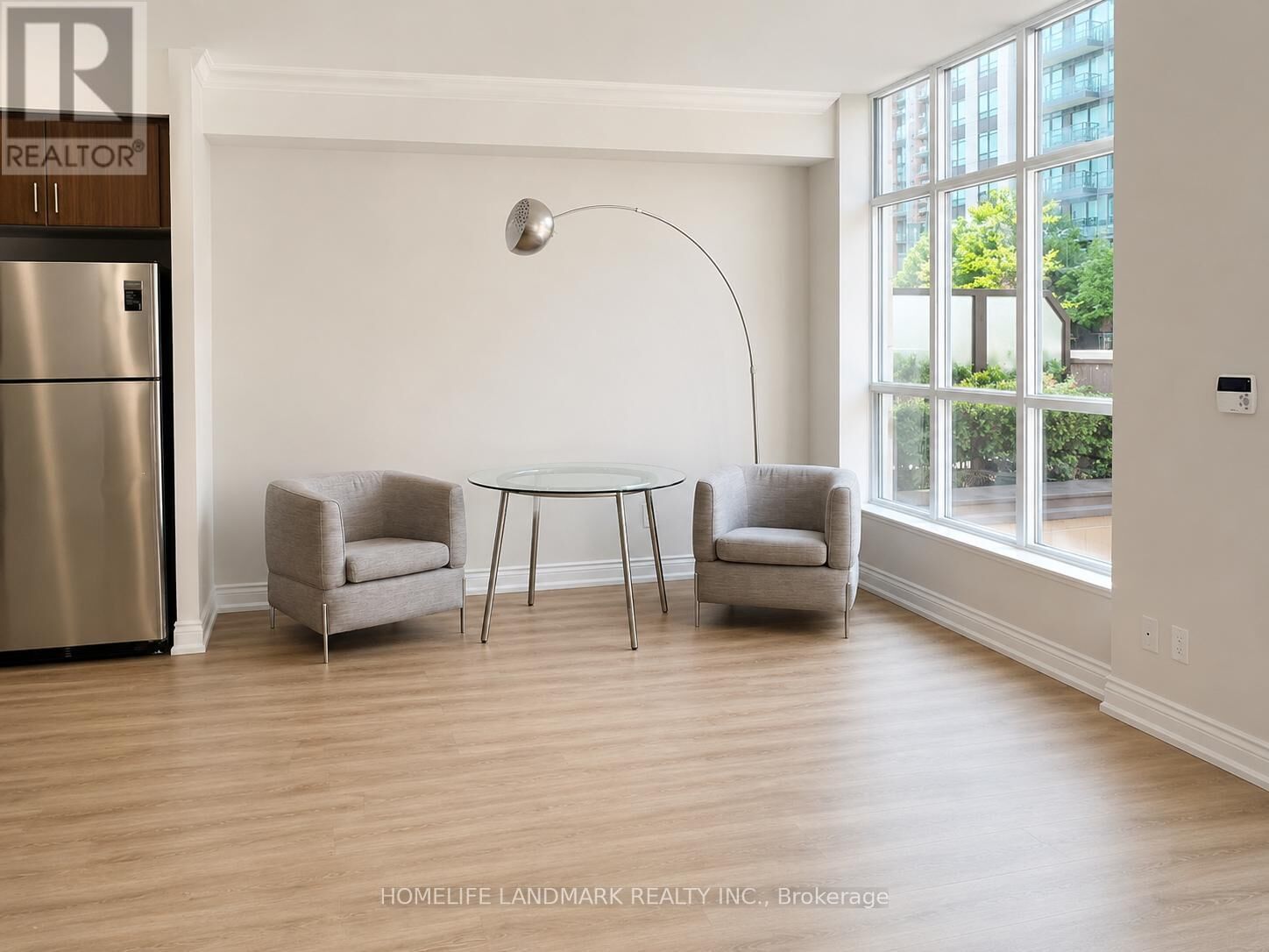 Property Photo: 89 South Town Centre Boulevard Th112 ON L6G 0E8