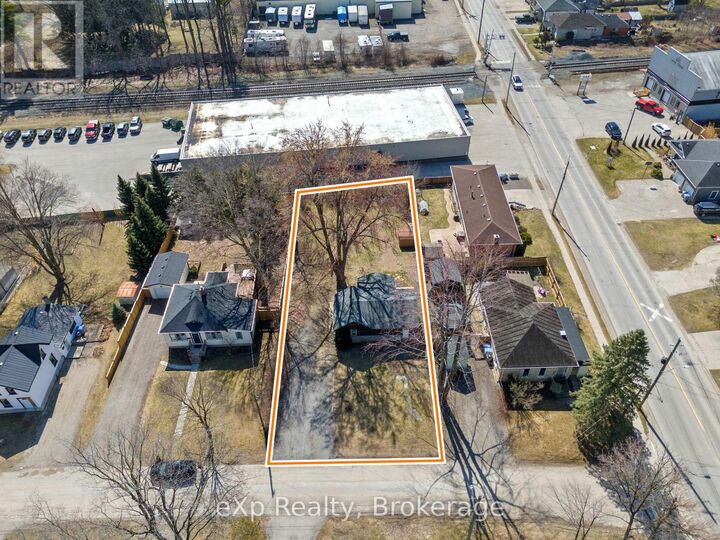 Property Photo: 236 Sydenham Street ON N7G 1V3
