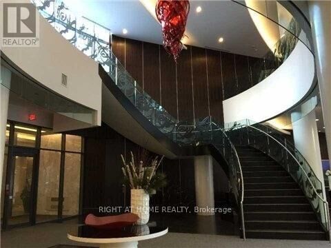 Property Photo: 5168 Yonge Street 3506 ON M2N 0G1