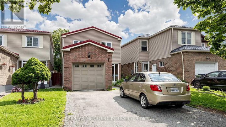 Property Photo:  61 Horseshoe Crescent Bsmt  ON M1B 4S3 