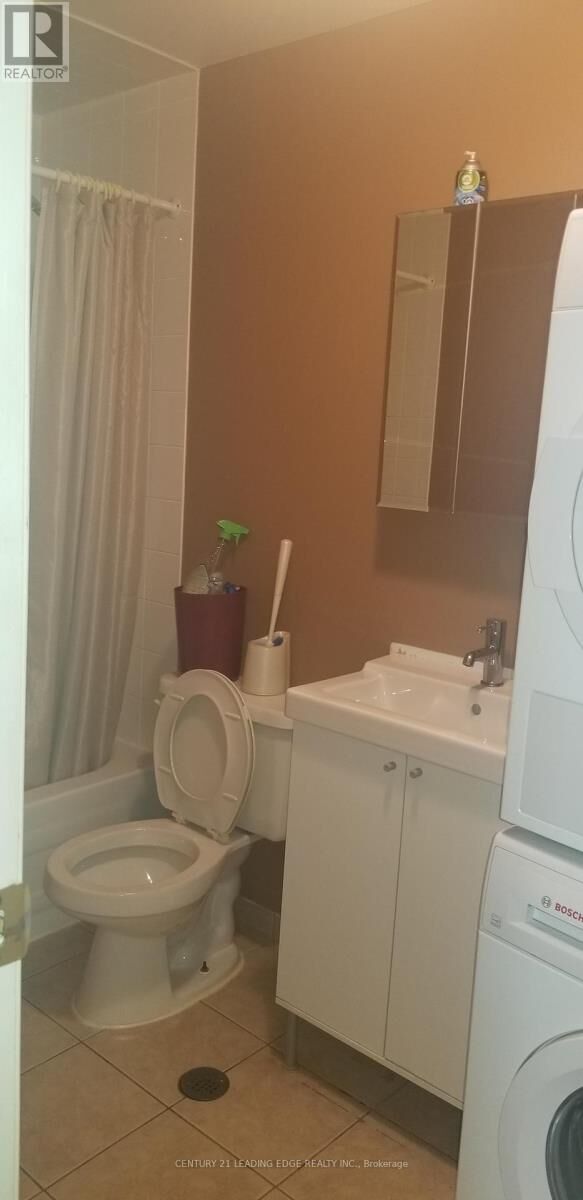 Property Photo: 959 Bloor Street West 1 ON M6H 1L7