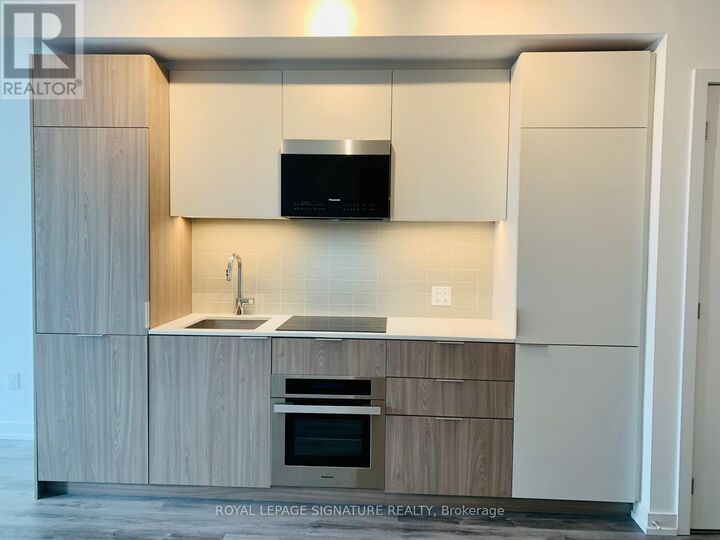 Property Photo:  28 Eastern Avenue 327  ON M5A 0Y2 