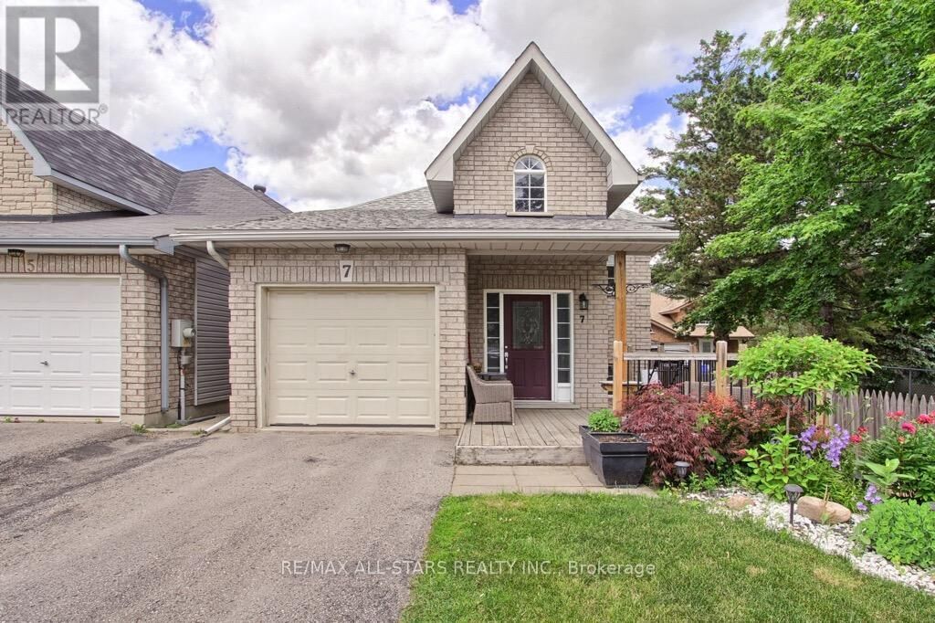 Property Photo: 7 John Harvey Street ON L9P 1C3