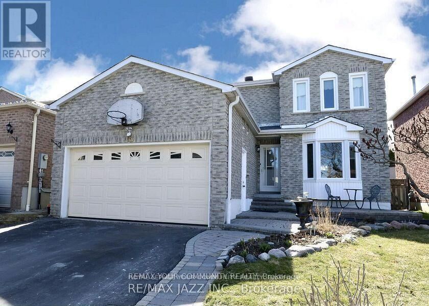 Property Photo:  65 Dakin Drive South  ON L1T 2S5 