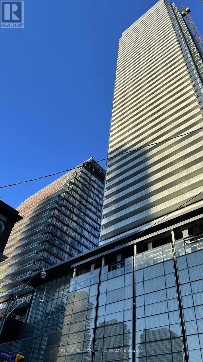 Property Photo:  501 Yonge Street 2501  ON M4Y 1Y4 