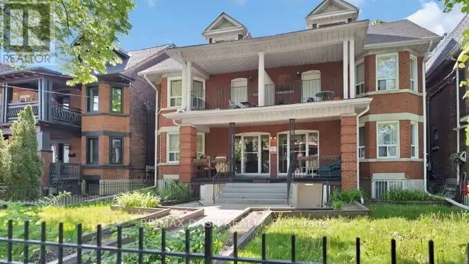 Property Photo:  7 Thorburn Avenue 101  ON M6K 1C4 