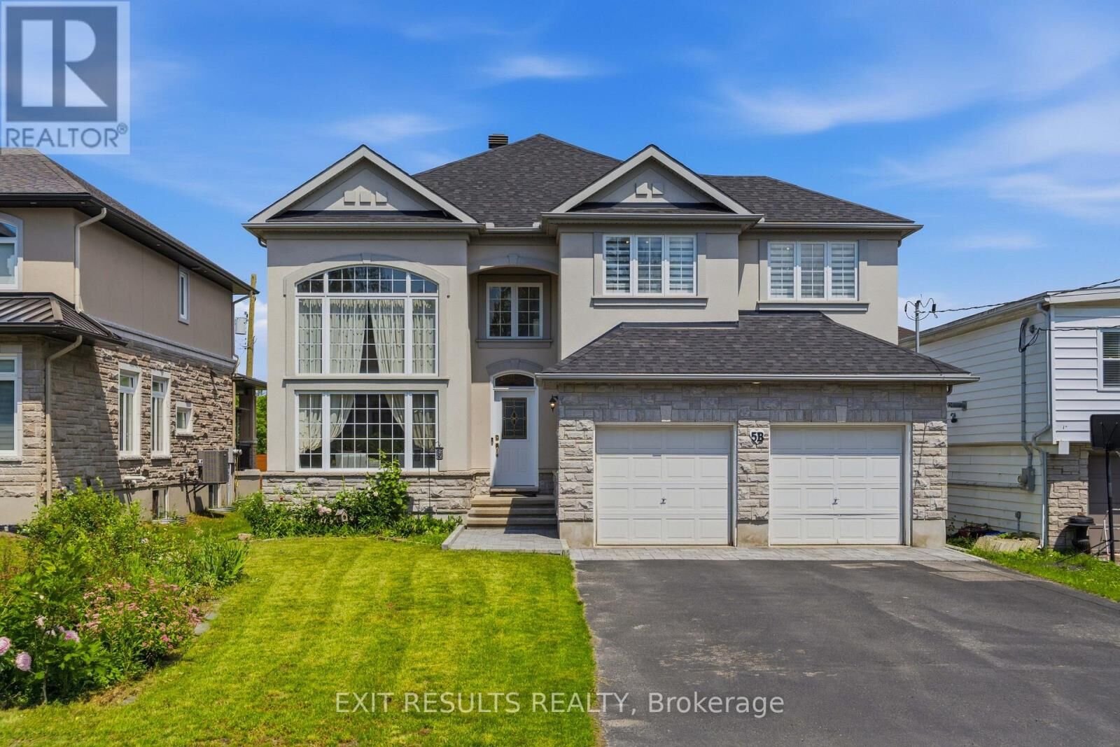 Property Photo:  5B Kemp Drive  ON K1T 3W9 