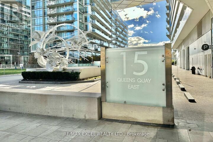 Property Photo:  15 Queens Quay East 3101  ON M5E 0C5 