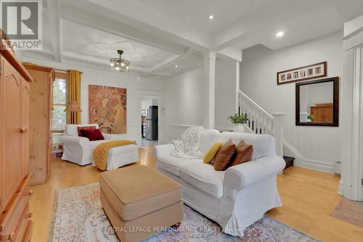 Property Photo: 163 Aylmer Avenue ON K1S 2Y3