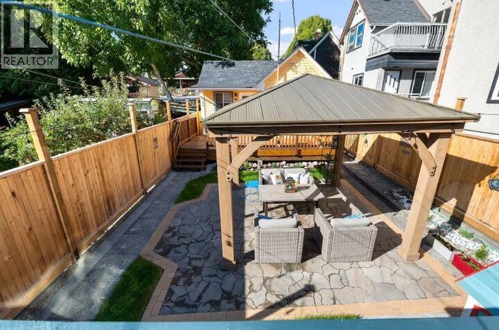 Property Photo:  551 Atlantic Street Upper  BC V6A 2J8 